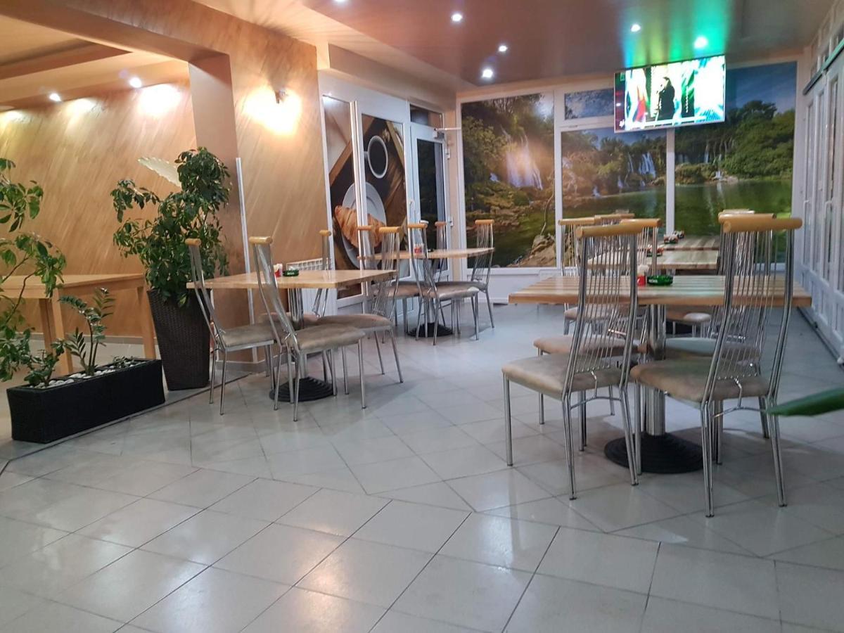 Motel Genex-M Bugojno Extérieur photo
