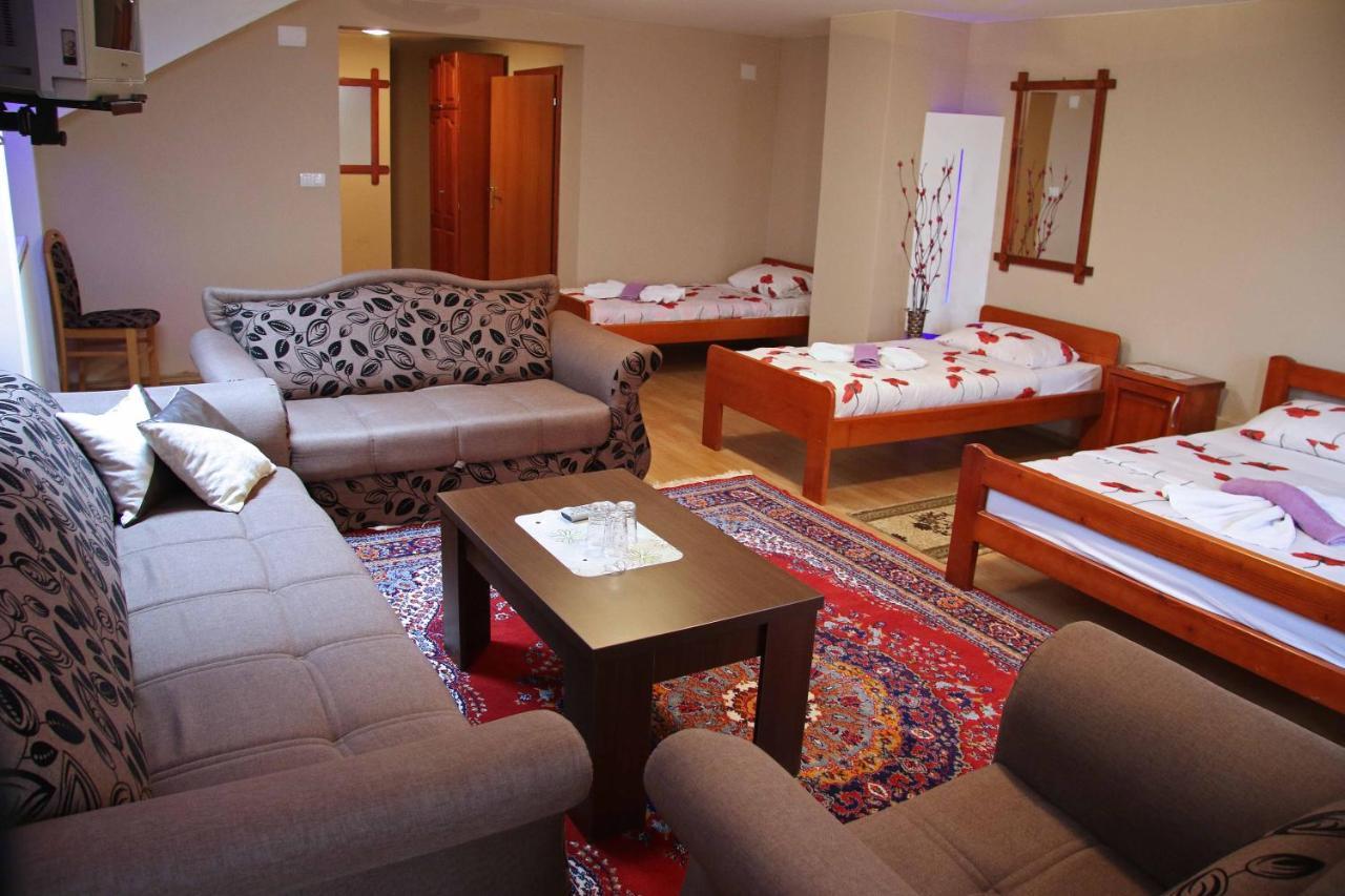 Motel Genex-M Bugojno Extérieur photo