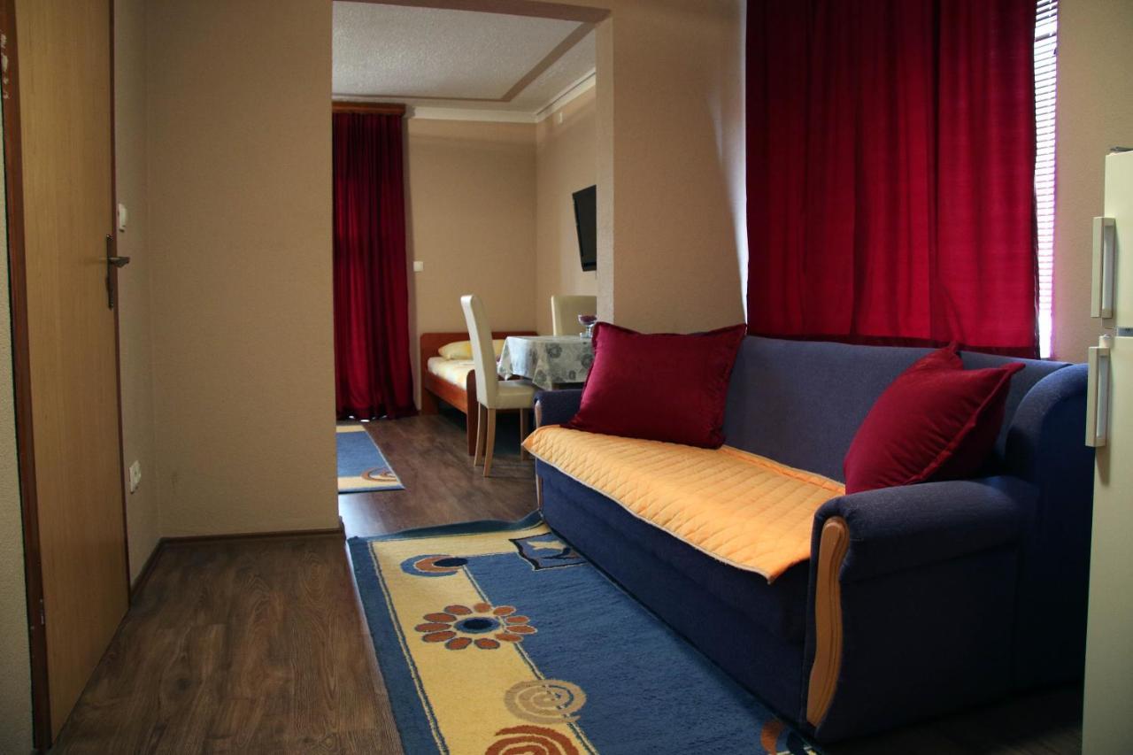 Motel Genex-M Bugojno Extérieur photo