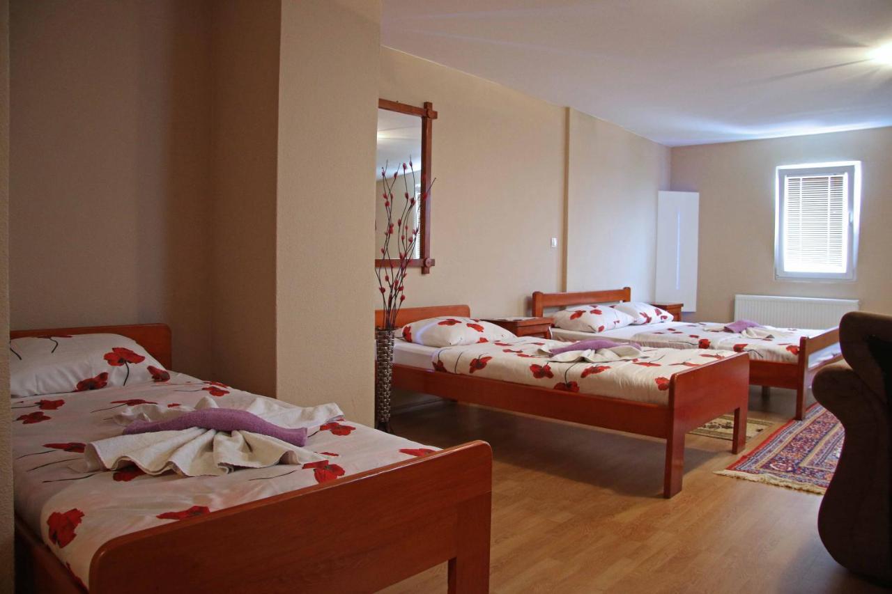 Motel Genex-M Bugojno Extérieur photo